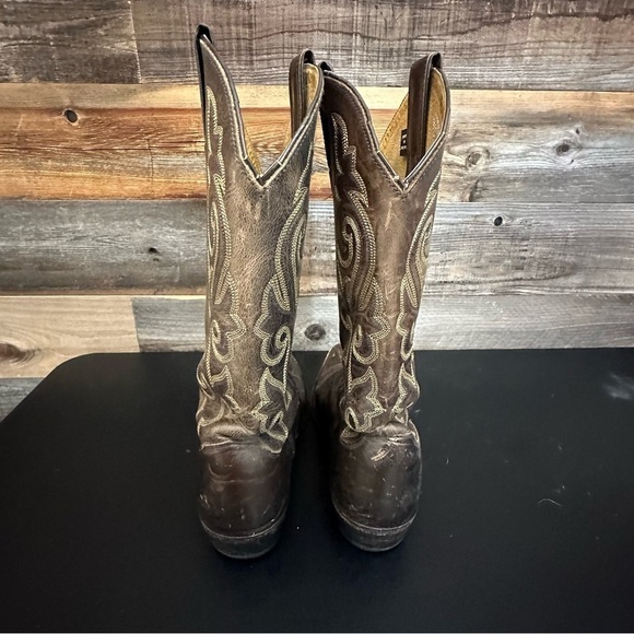Justin Western Boots Style #2252 Bay Apache Distressed Brown Leather Mens 7.5 EE - Picture 2 of 10